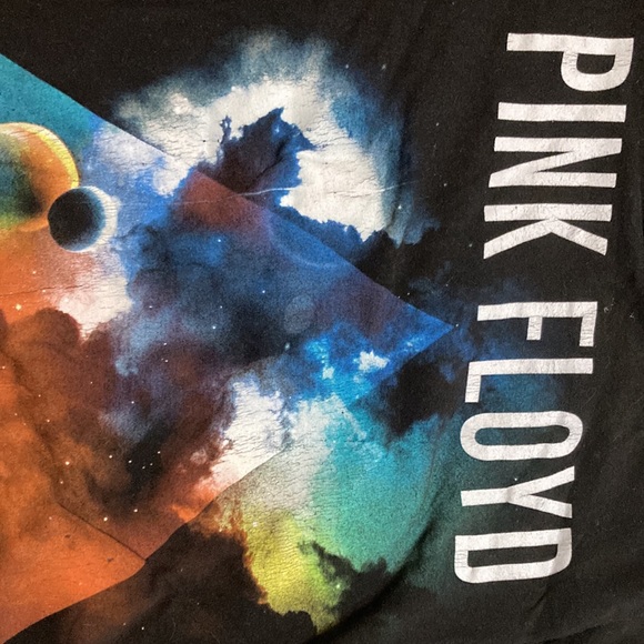 Black tee - Picture 2 of 3